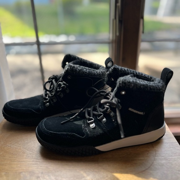 NEW Weatherproof Women's Black Winter Snow Boots Size 7 - Picture 3 of 7